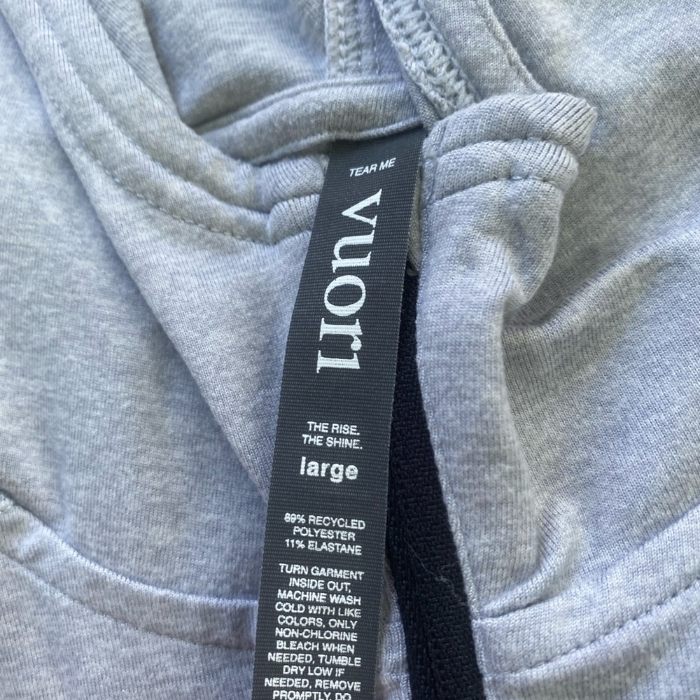 Excellent Condition Vuori Performance Half Zip Ho… - image 5